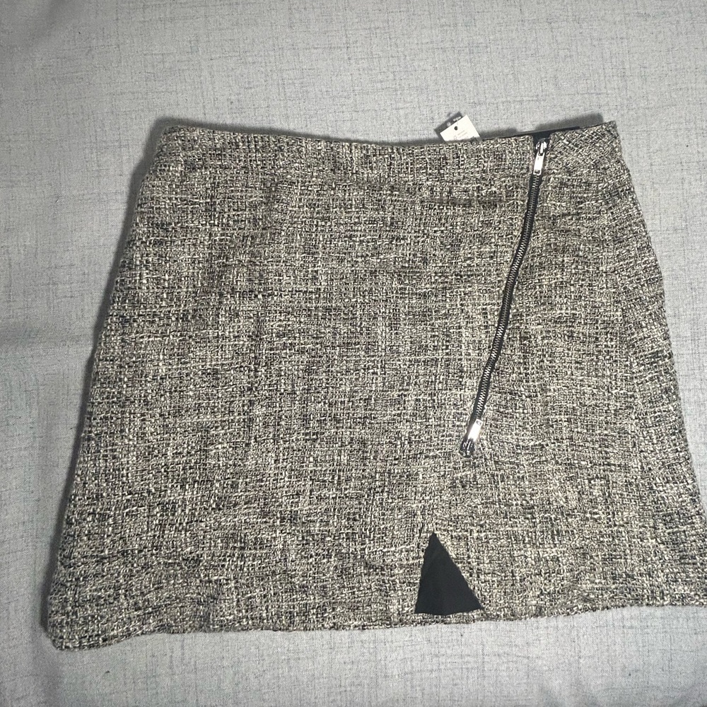 banana republic 
Women’s Tweed zip-Accent Mini Skirt - Gray nwt